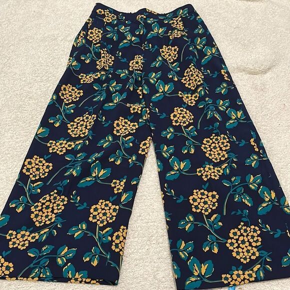 NWOT- J. Crew - 2 - Picture 2 of 7